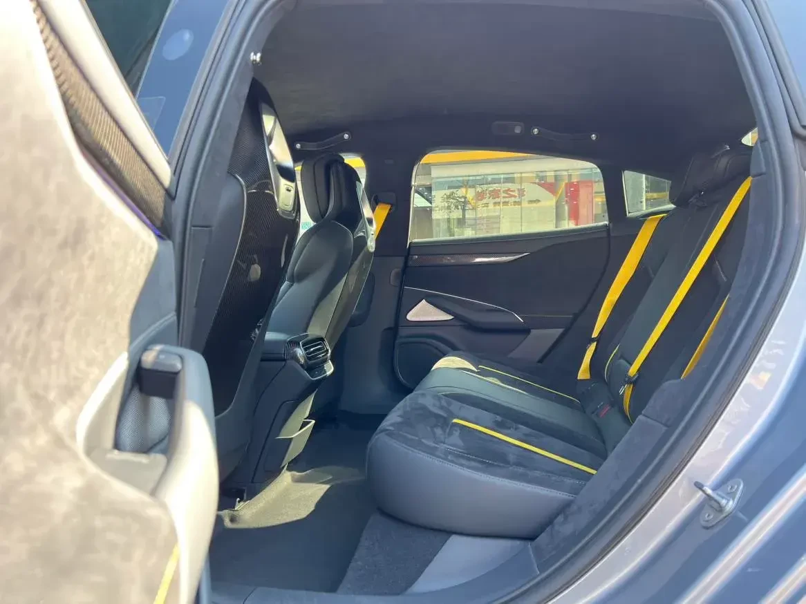 Xiaomi SU7 ULTRA 1548 �.�. | Mobile.bg � ����������� 9