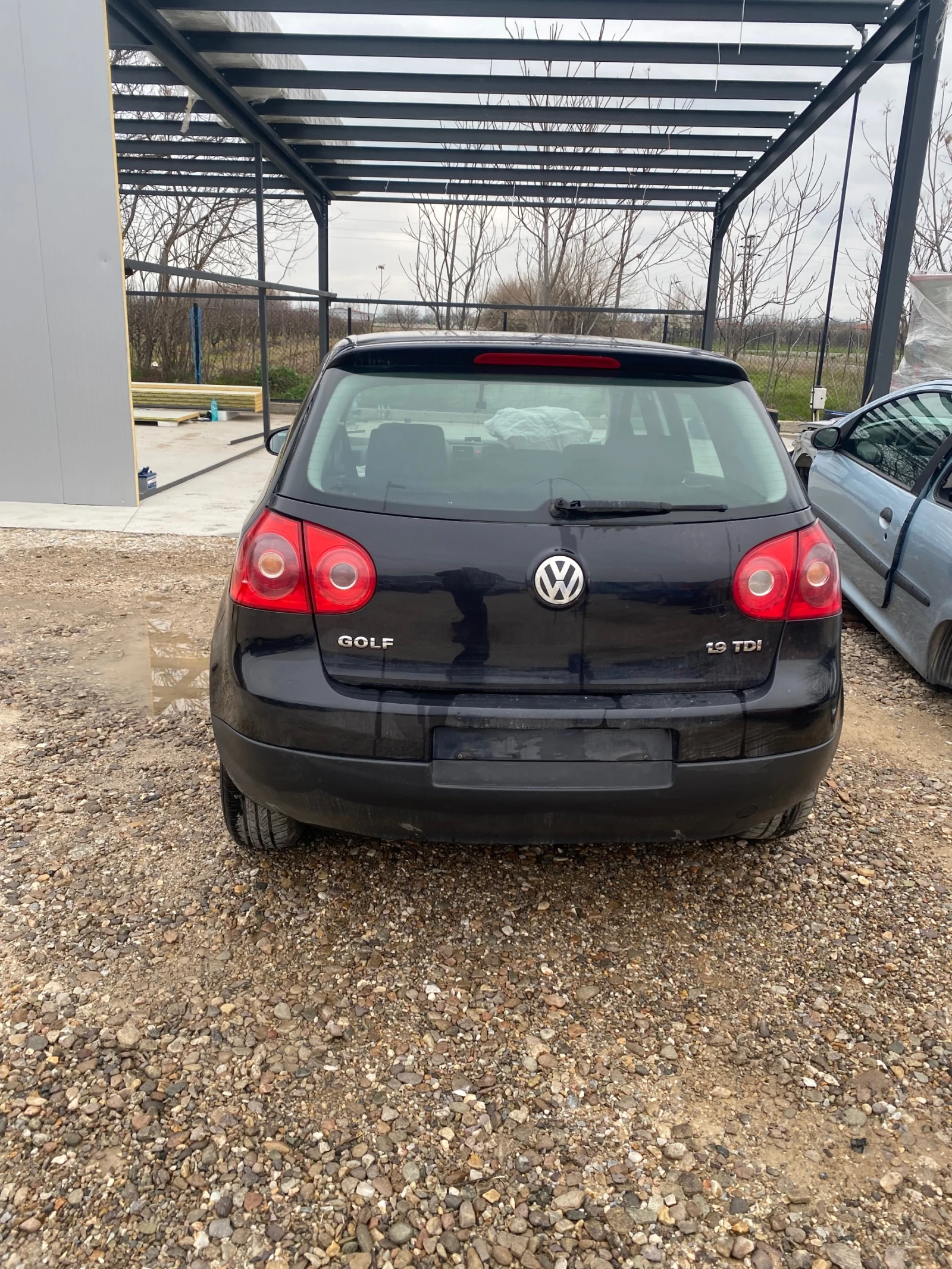 VW Golf 1.9 TDI , снимка 5 - Автомобили и джипове - 54063402