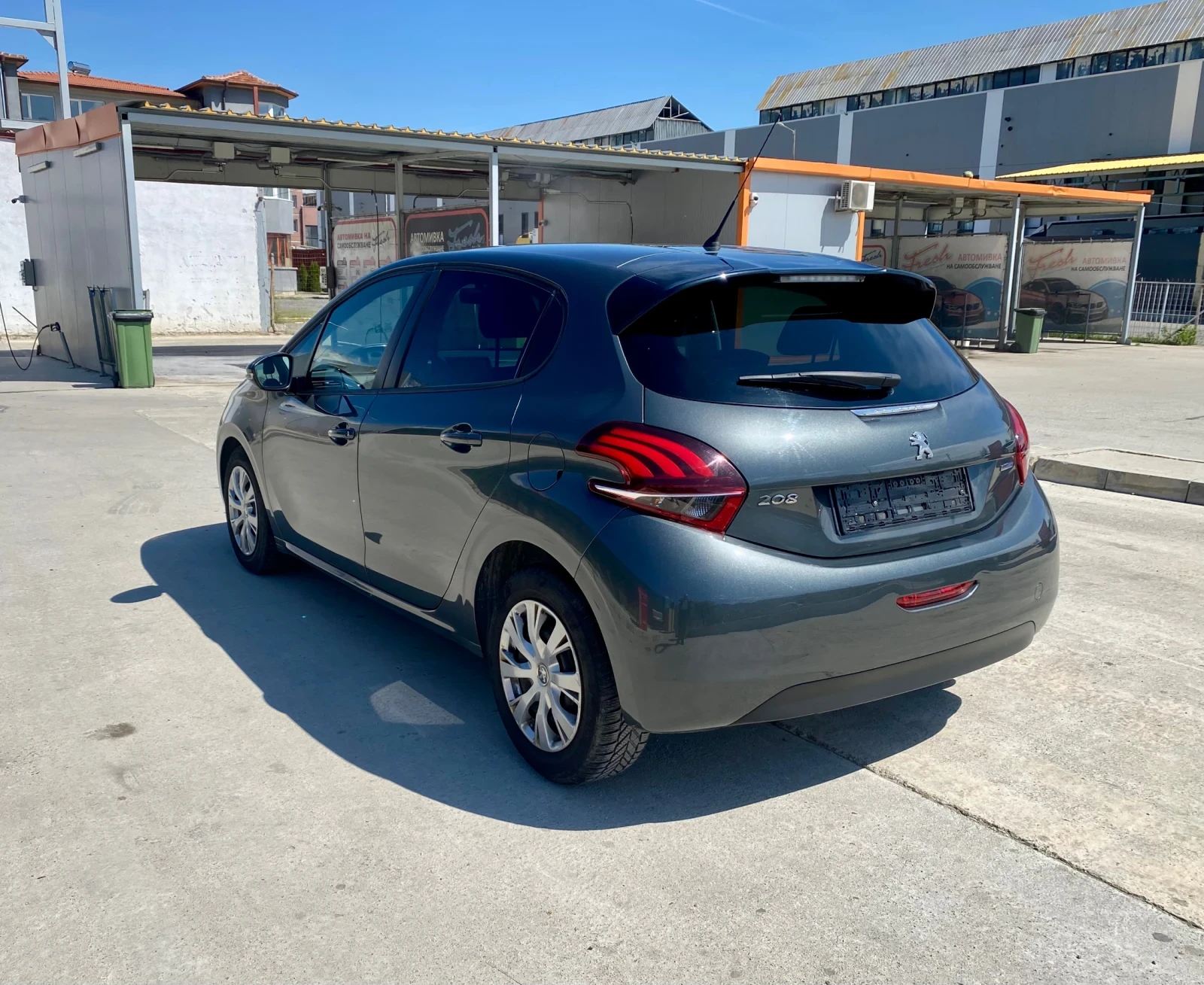 Peugeot 208 1.6 Blue HDI Euro 6 | Mobile.bg � ����������� 7