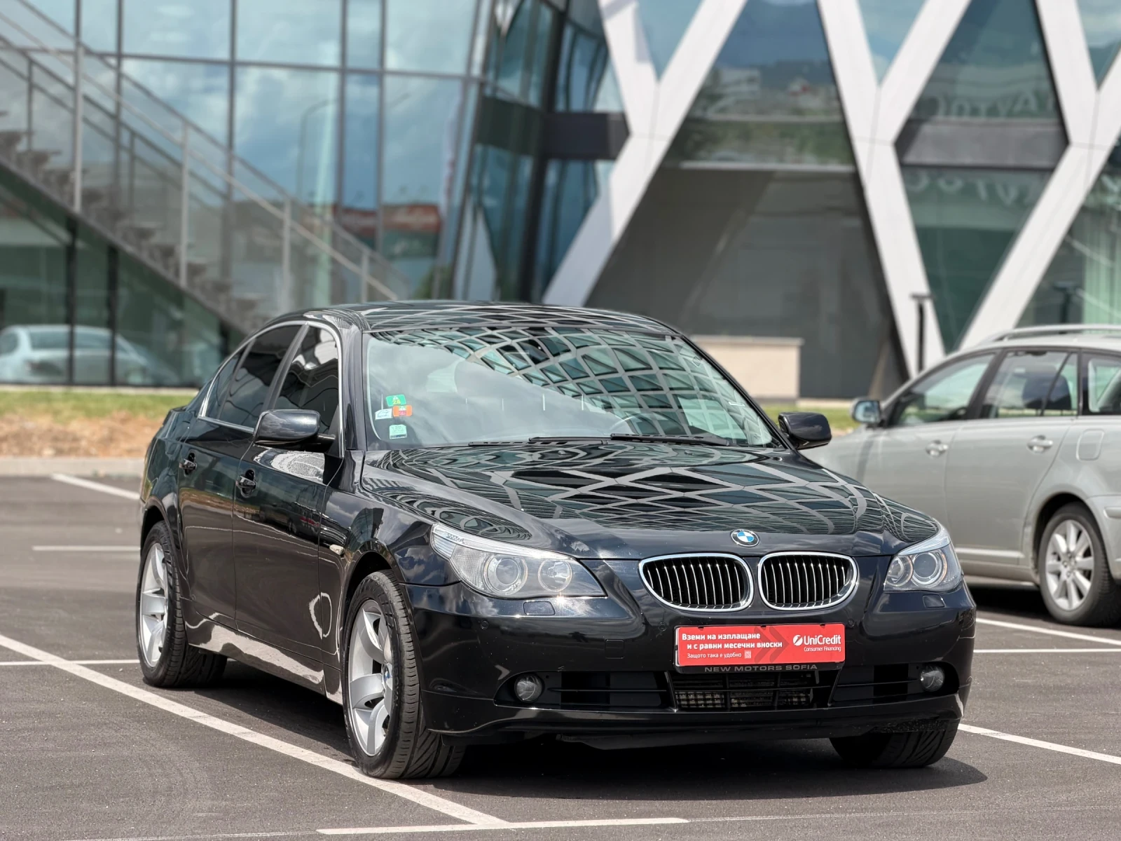 BMW 530 XD-Лизинг през Уникредит , снимка 3 - Автомобили и джипове - 54563379