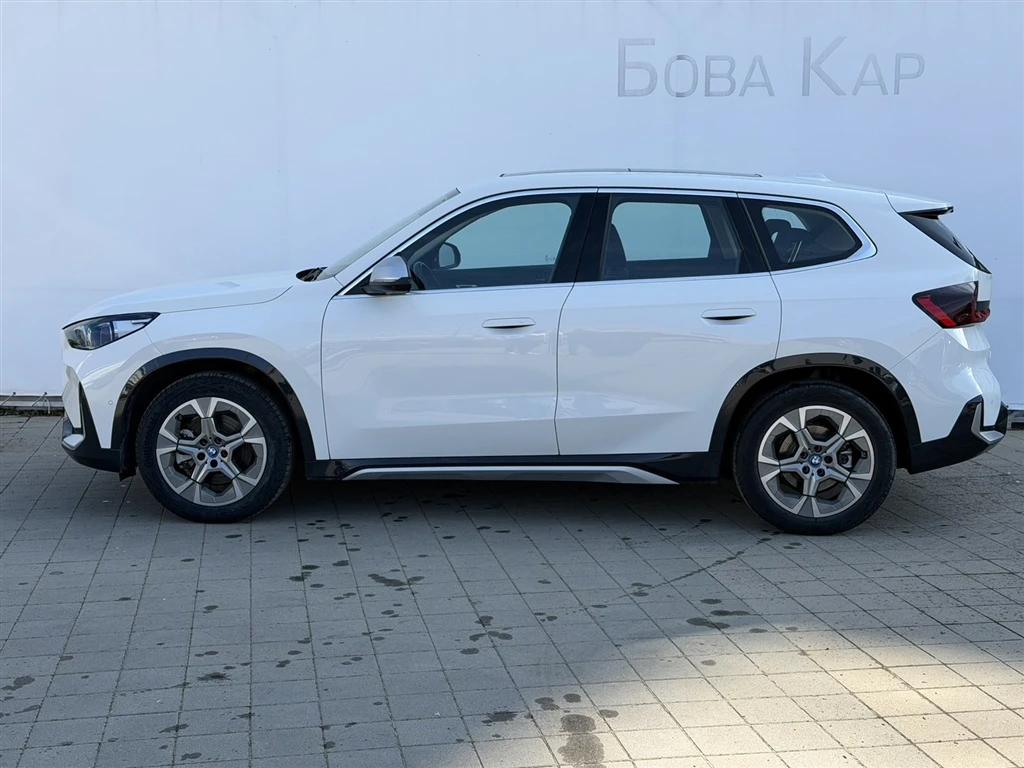 BMW iX1 xDrive30 | Mobile.bg � ����������� 3