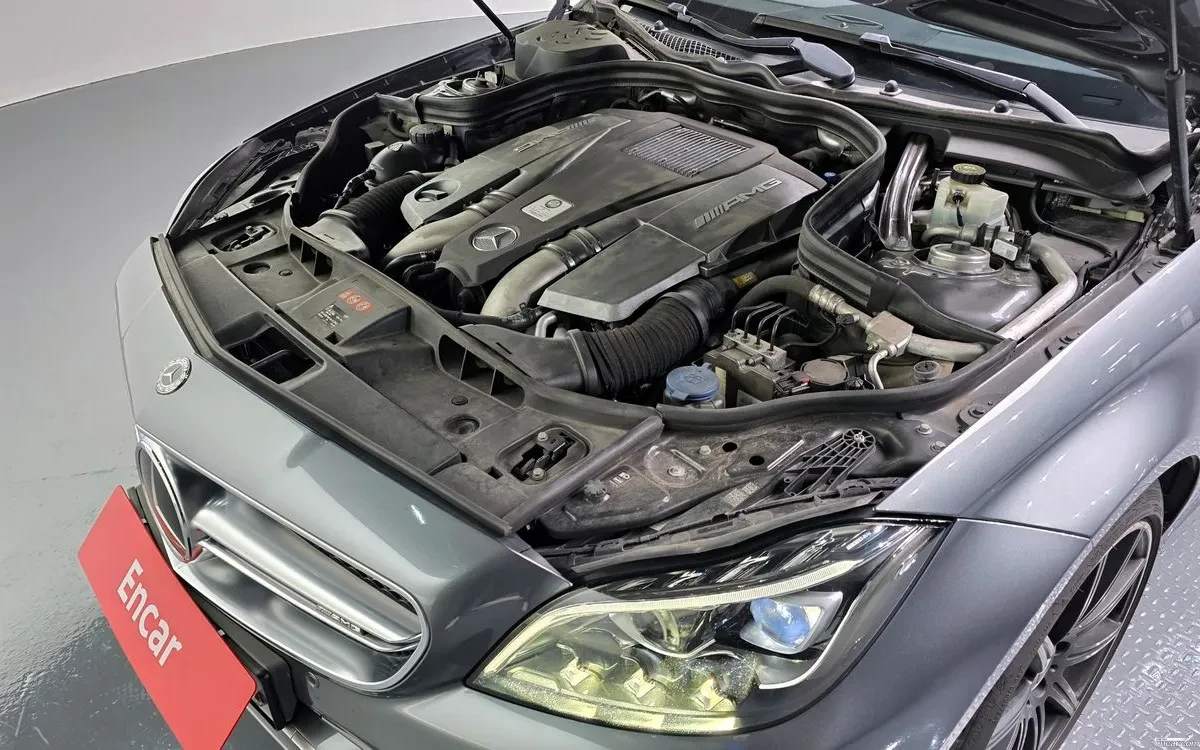 Mercedes-Benz CLS 63 AMG 360 / Подгрев / Обдухване, снимка 6 - Автомобили и джипове - 54724582