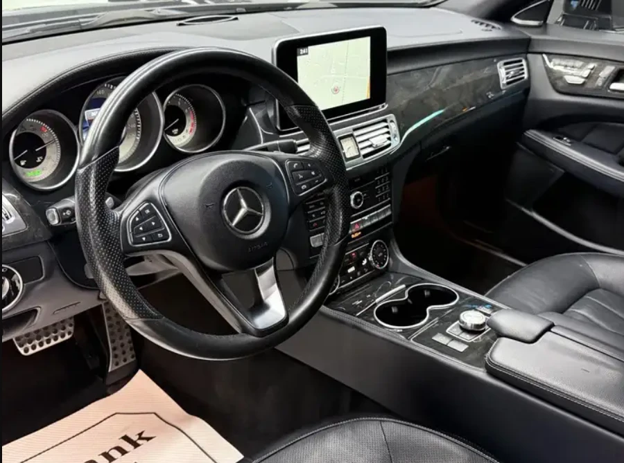 Mercedes-Benz CLS 550 80к км* AMG* МАСАЖ* 360CAM* DISTRONIC* H К* , снимка 7 - Автомобили и джипове - 55104032