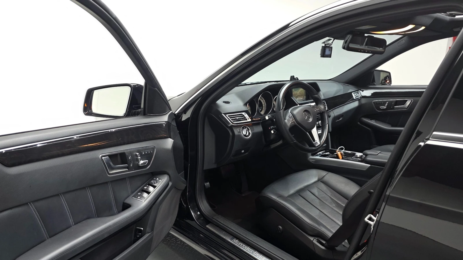 Mercedes-Benz E 220  | ���������� ��� ������������ ������ |  | Mobile.bg � ����������� 13