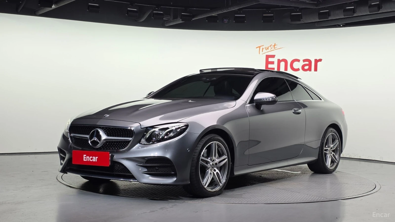 Mercedes-Benz E 220 AMG* DIGITAL* ПАМЕТ* КАМЕРА* ПОДГРЕВ* HEADUP