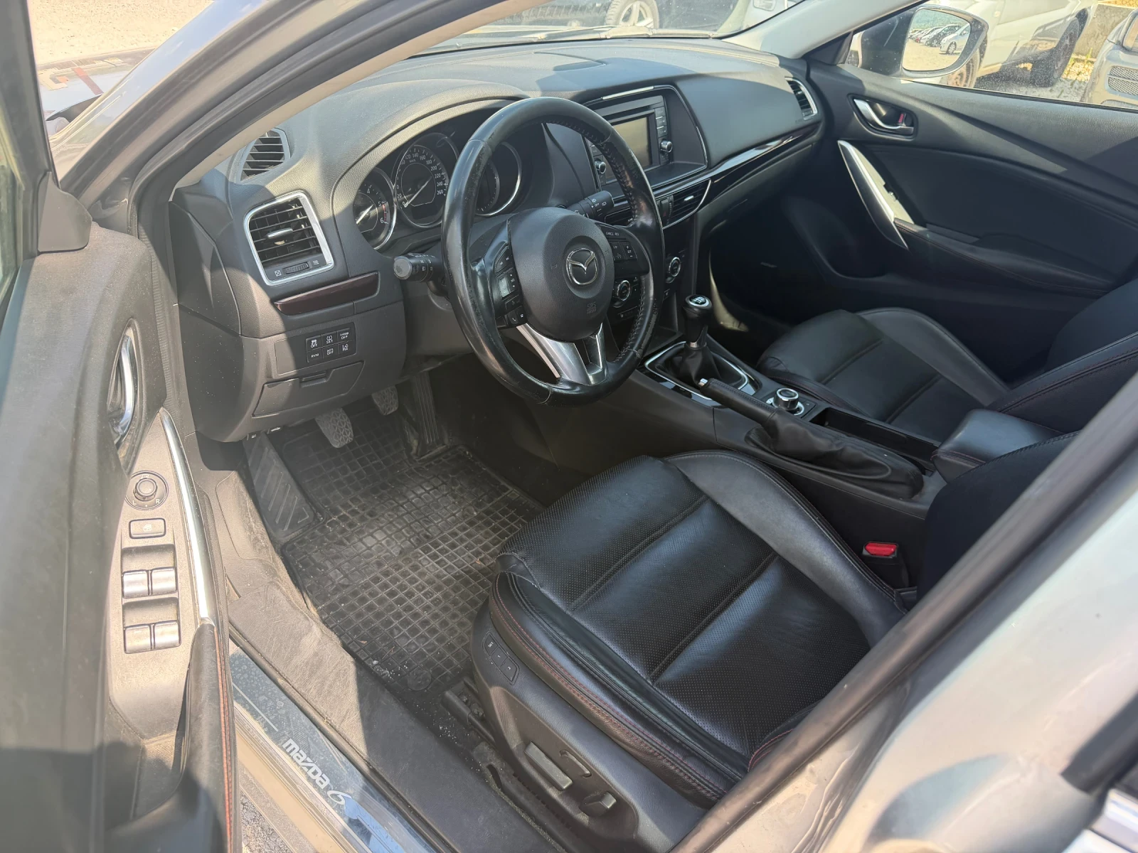 Mazda 6 2.2/150кс Кожа, Камера, Ксенон, снимка 9 - Автомобили и джипове - 55587673