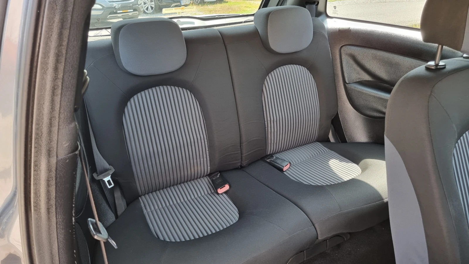 Lancia Ypsilon 1.2i Euro4, снимка 9 - Автомобили и джипове - 55885908