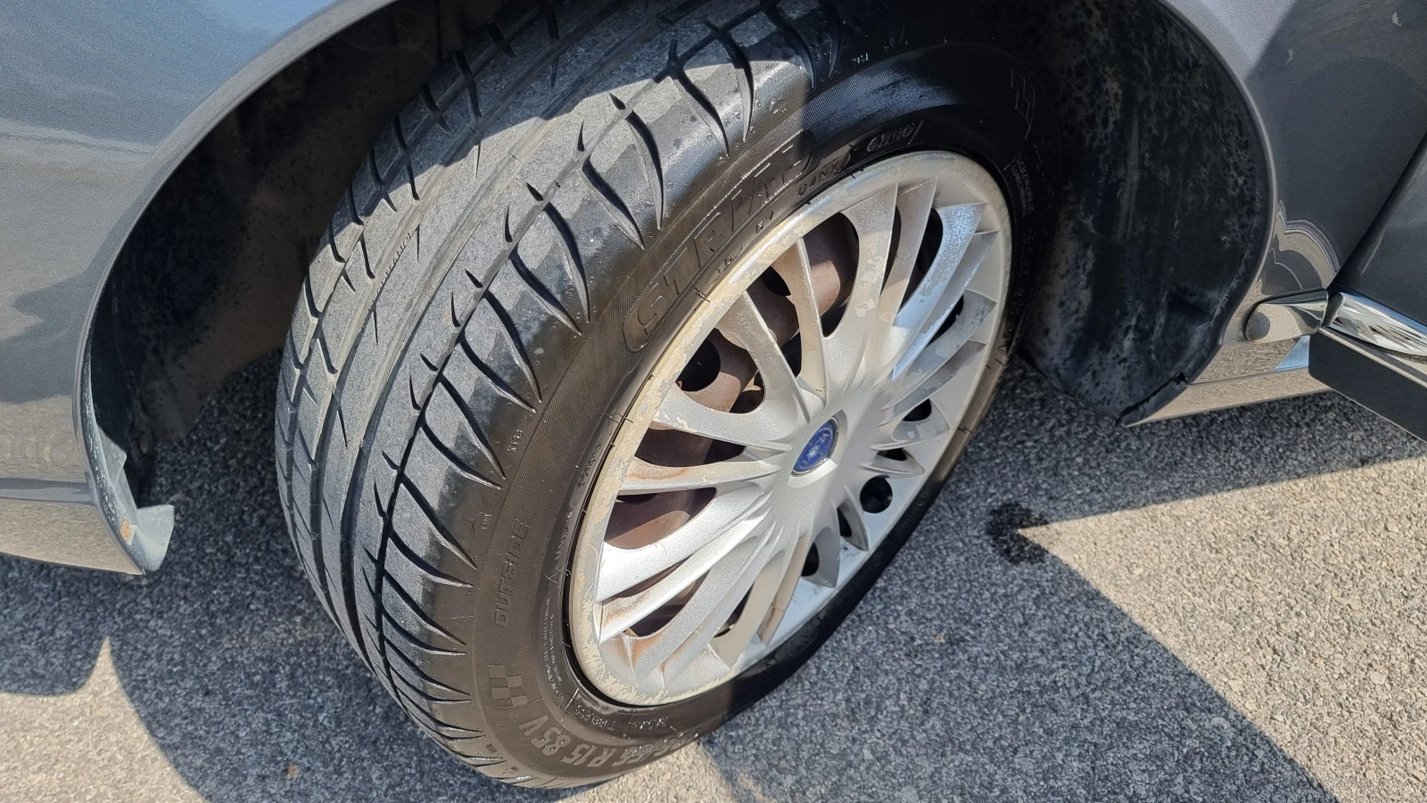 Lancia Ypsilon 1.2i Euro4, снимка 12 - Автомобили и джипове - 55885908
