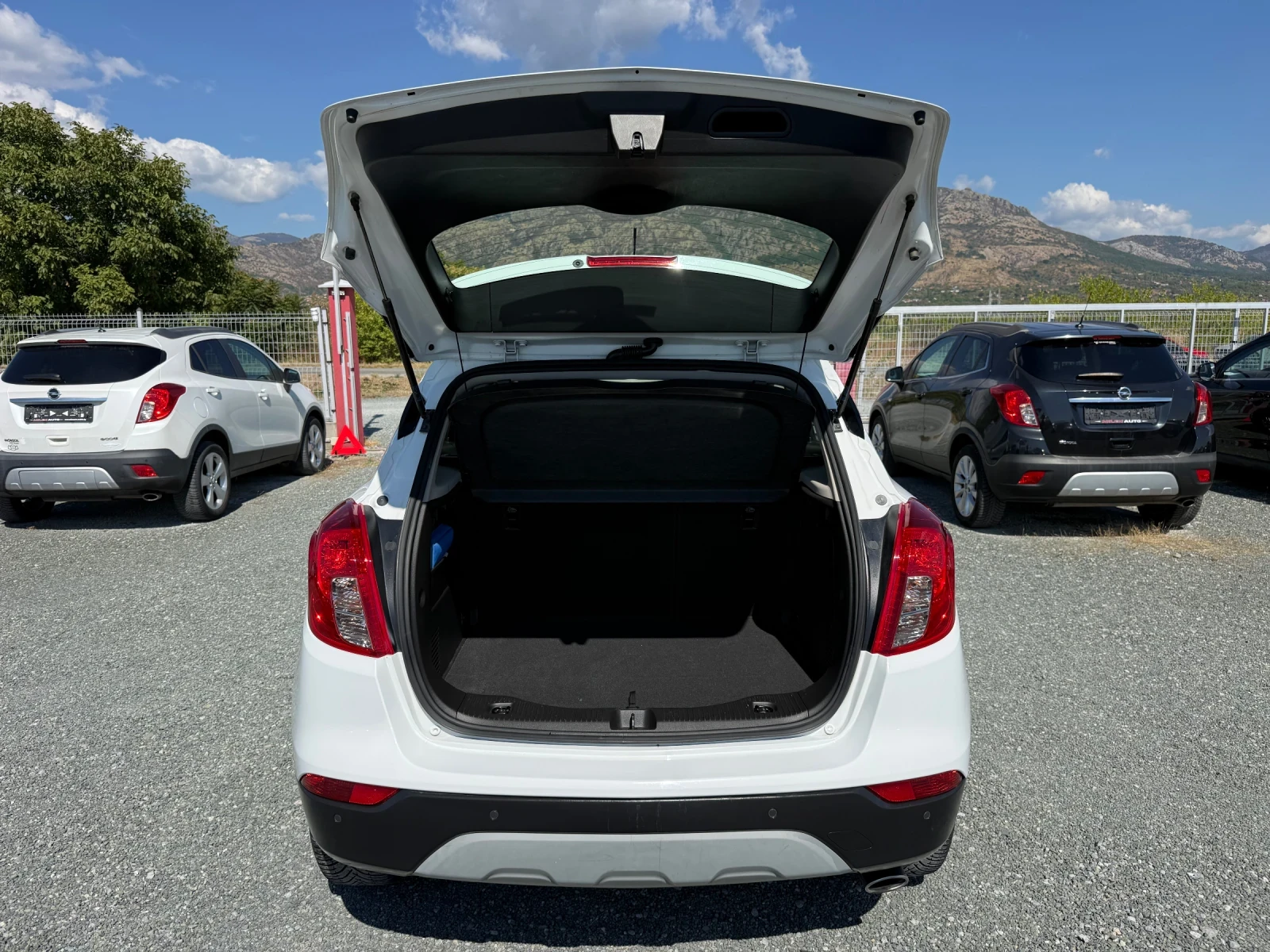 Opel Mokka X (KATO НОВА), снимка 13 - Автомобили и джипове - 56114760