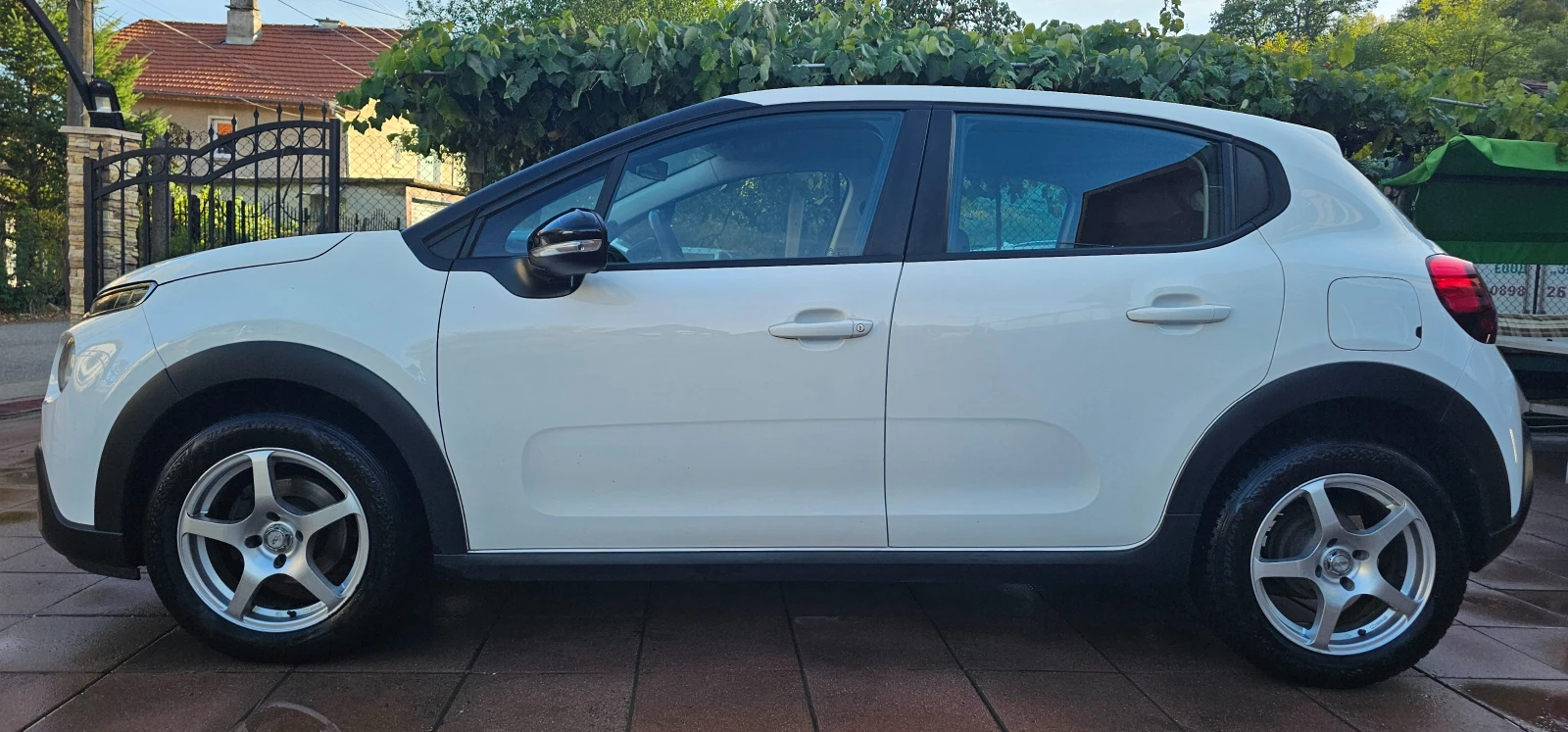 Citroen C3 PureTech , снимка 5 - Автомобили и джипове - 56331601
