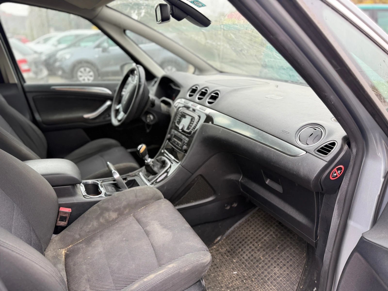Ford S-Max 2.0CDTI-140kc, снимка 10 - Автомобили и джипове - 56723721