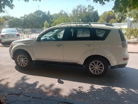 Mitsubishi Outlander 2.4 7места 4х4, снимка 7