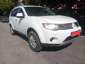 Mitsubishi Outlander 2.4 7места 4х4, снимка 2