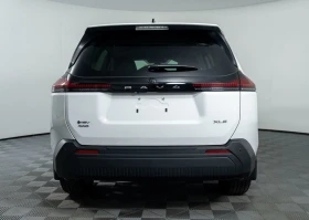 Toyota Rav4 XLE AWD, снимка 7