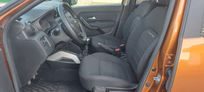 Dacia Duster 1.0 lpg, снимка 7 - Автомобили и джипове - 47338574