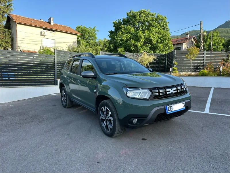 Dacia Duster Eco-G Газ-бензин, снимка 3 - Автомобили и джипове - 47733499