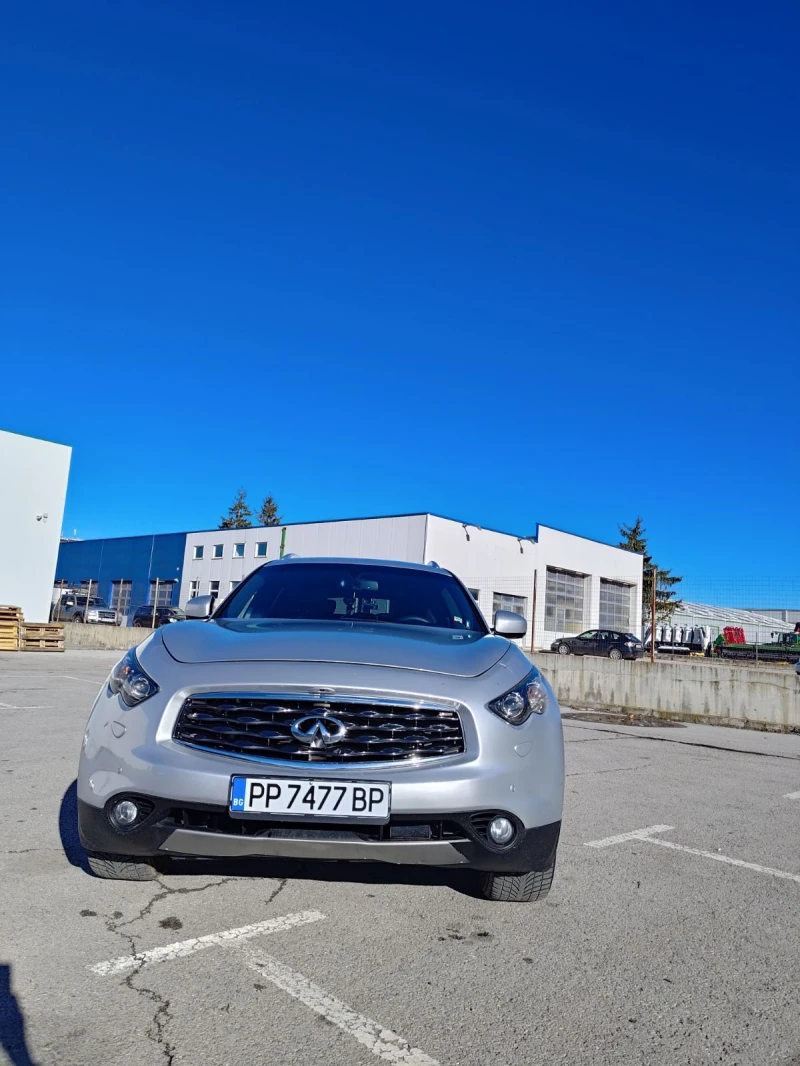 Infiniti Fx 50 S, снимка 3 - Автомобили и джипове - 48540442