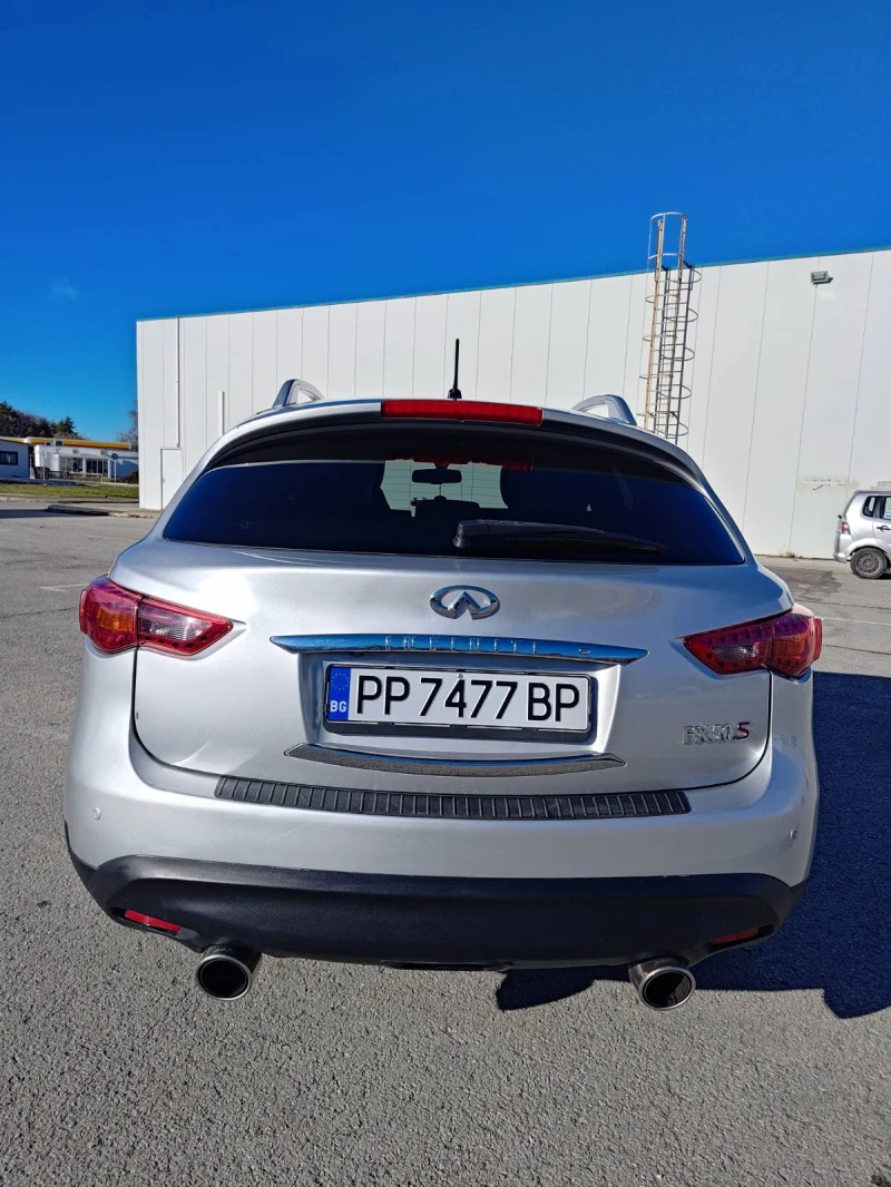 Infiniti Fx 50 S, снимка 6 - Автомобили и джипове - 48540442