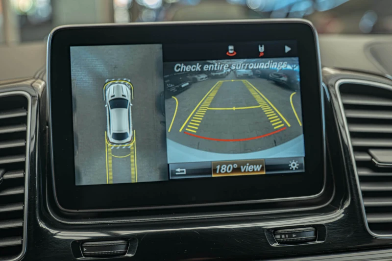 Mercedes-Benz GLE 63 S AMG 4Matic/Bang&Olufsen/Обдухване/Камера360/, снимка 13 - Автомобили и джипове - 50902375