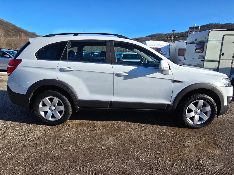 Chevrolet Captiva 2.2D/7МЕСТА, снимка 2 - Автомобили и джипове - 53166191