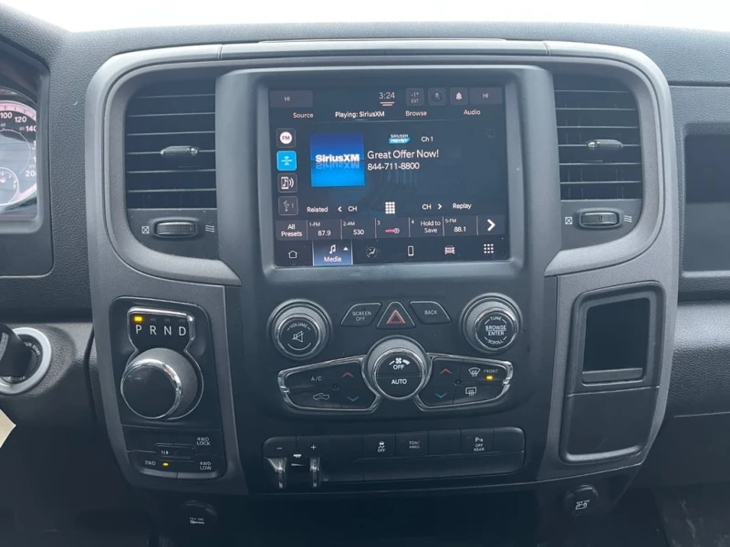 Dodge RAM 1500 * Express * CARFAX * БЕЗ ПЪРВОНАЧАЛНА ВНОСКА, снимка 9 - Автомобили и джипове - 53215097