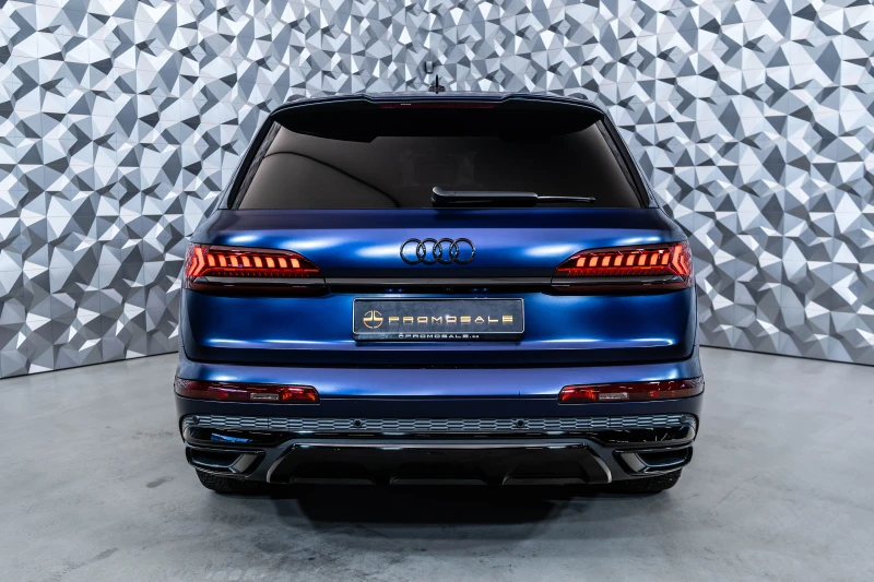 Audi Q7 55 TFSI Quattro* S-line* B&O* Alcantara, снимка 5 - Автомобили и джипове - 53342811