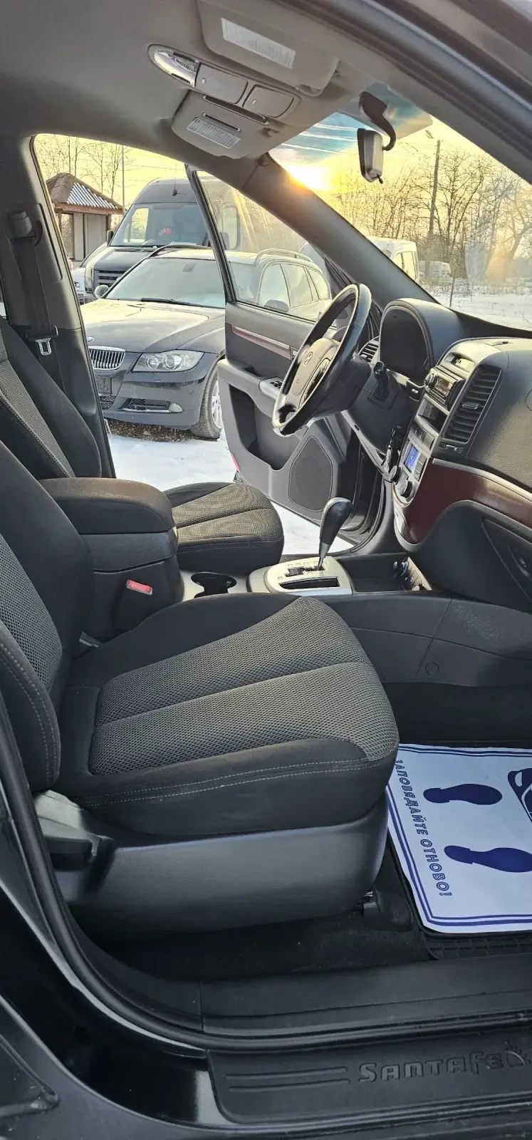 Hyundai Santa fe 2.2CRDI/155ks/4WD/Automat, снимка 14 - Автомобили и джипове - 53344934