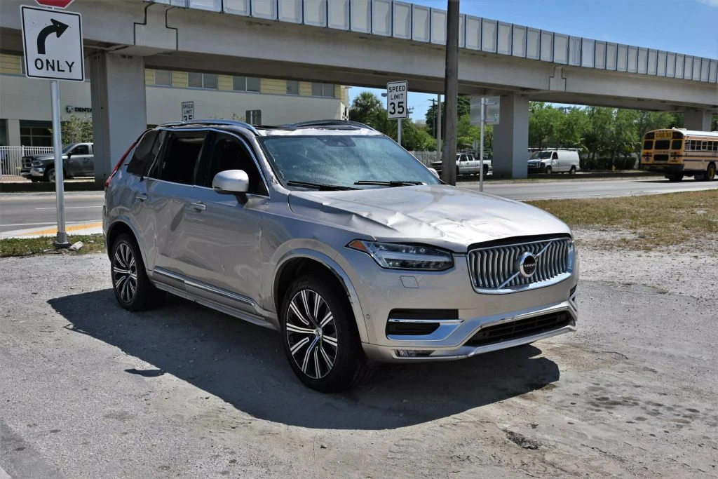 Volvo Xc90 B6 Plus Bright Theme/КРАЙНА ЦЕНА!!! - изображение 2
