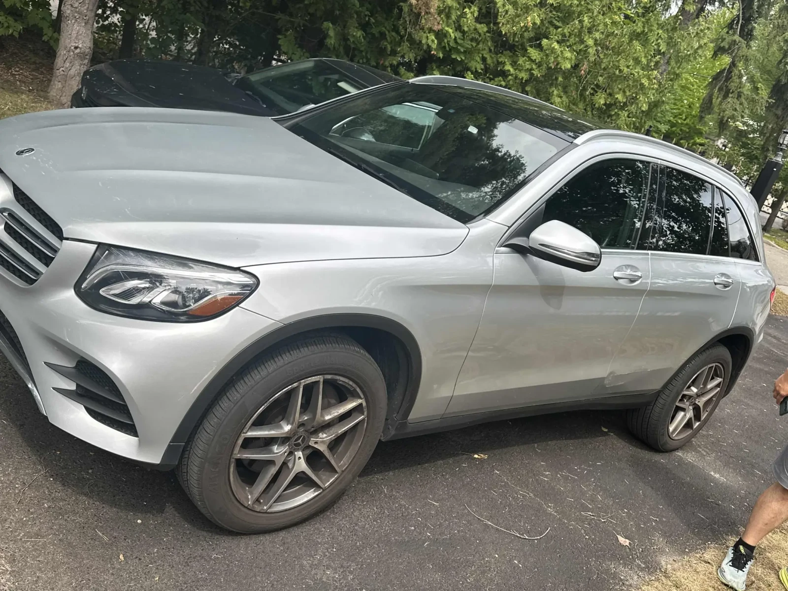 Mercedes-Benz GLC 300 * 4MATIC * CARFAX * БЕЗ ПЪРВОНАЧАЛНА ВНОСКА - изображение 2