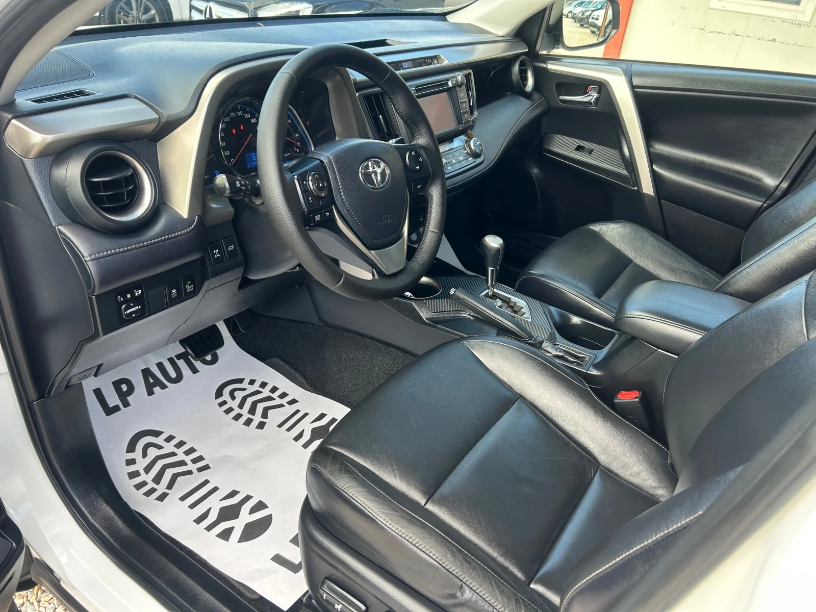 Toyota Rav4 * 2.2* D4D* Automat* 4x4* FULL*  - изображение 6