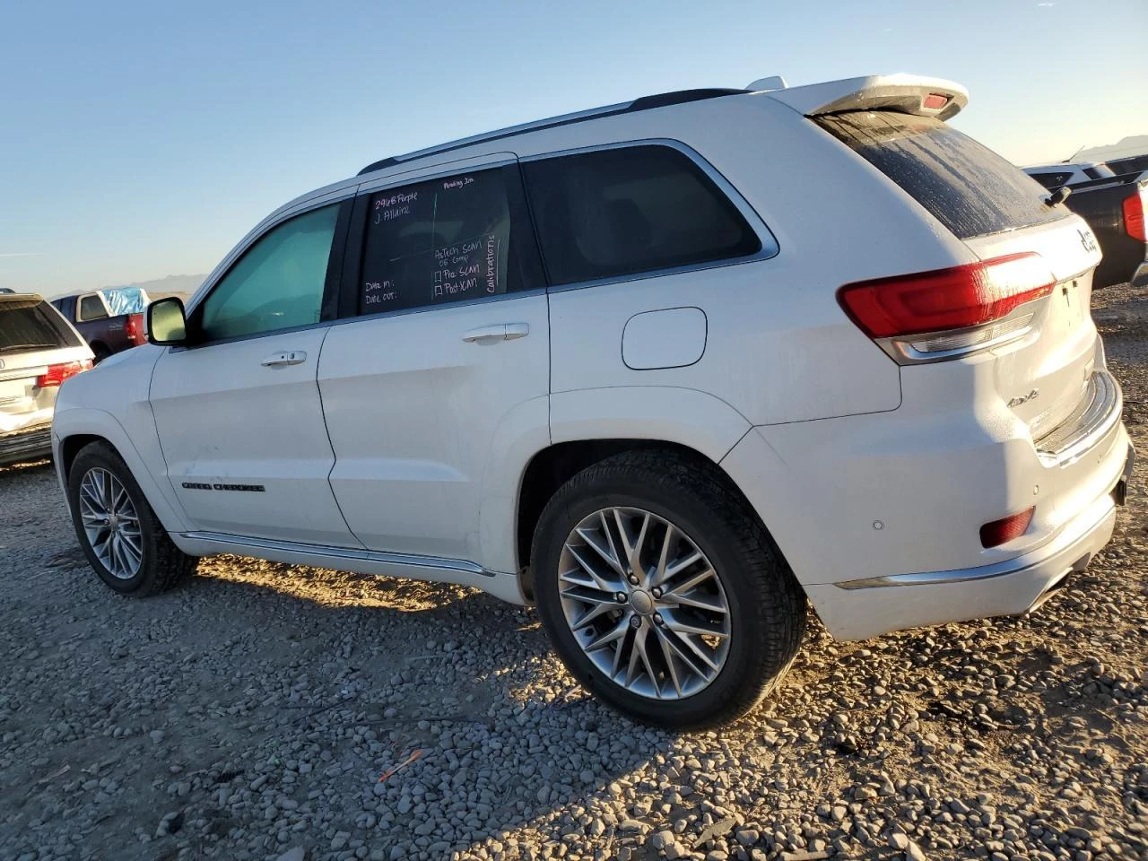 Jeep Grand cherokee SUMMIT V8* DISTRONIC* HARMAN* ОБДУХ* FULL - изображение 3