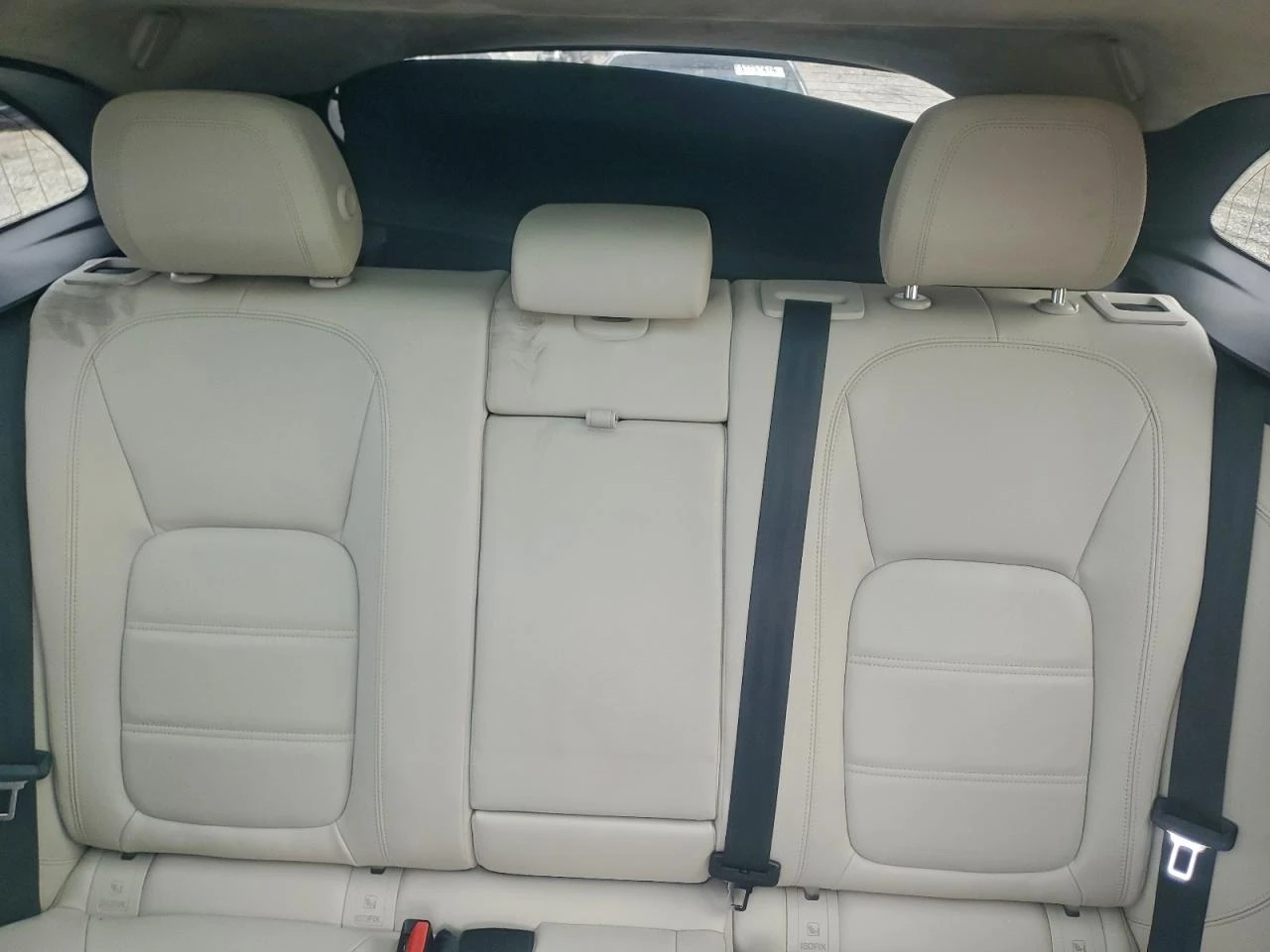 Jaguar F-PACE  - изображение 10