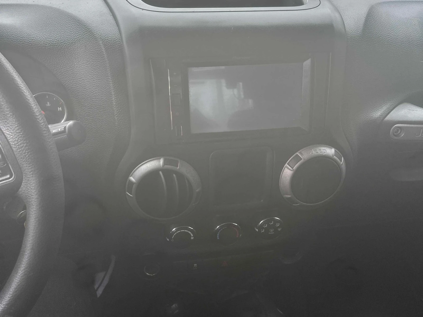 Jeep Wrangler SPORT РЕГИСТРАЦИЯ & ОБСЛУЖВАНЕ, снимка 9 - Автомобили и джипове - 54114780