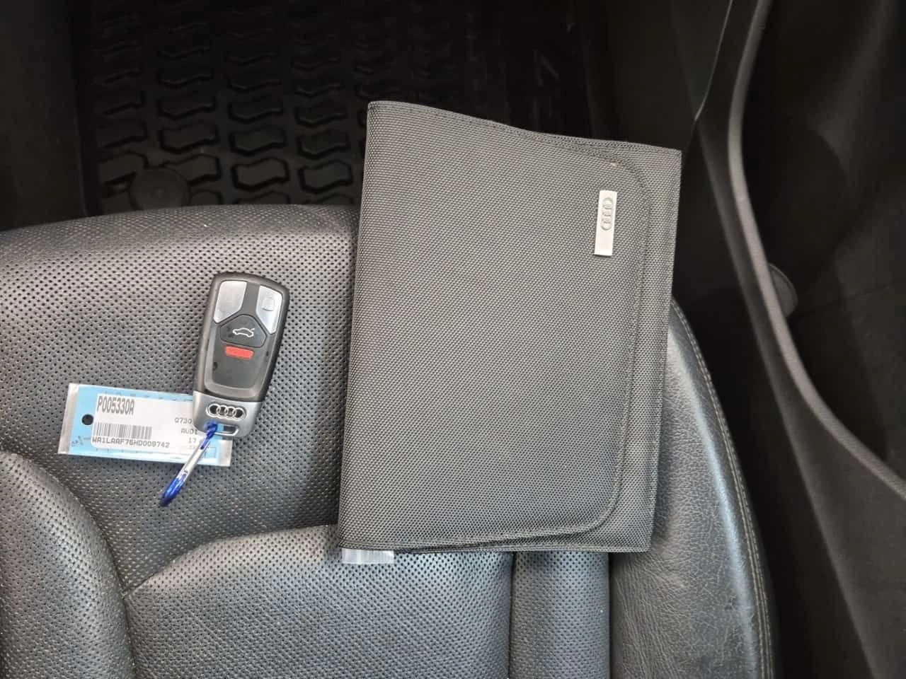 Audi Q7 3.0T PROGRESSIV| ОБДУХВАНЕ| ПАНОРАМА| 7 МЕСТЕН| , снимка 17 - Автомобили и джипове - 54133699