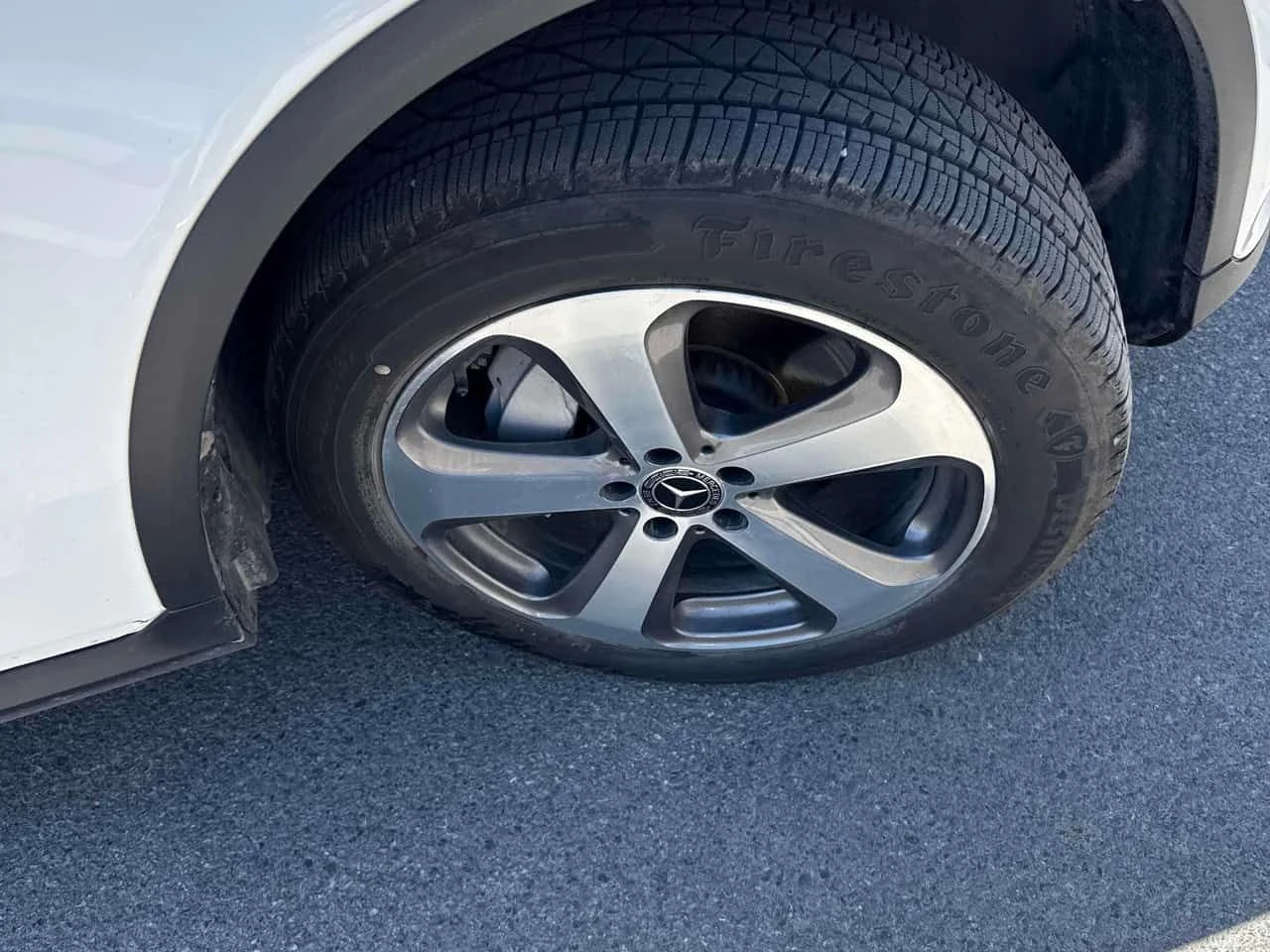 Mercedes-Benz GLC 300 4MATIC/ПОДГРЕВИ/БЕЗ ИНЦИДЕНТИ, снимка 6 - Автомобили и джипове - 54335434