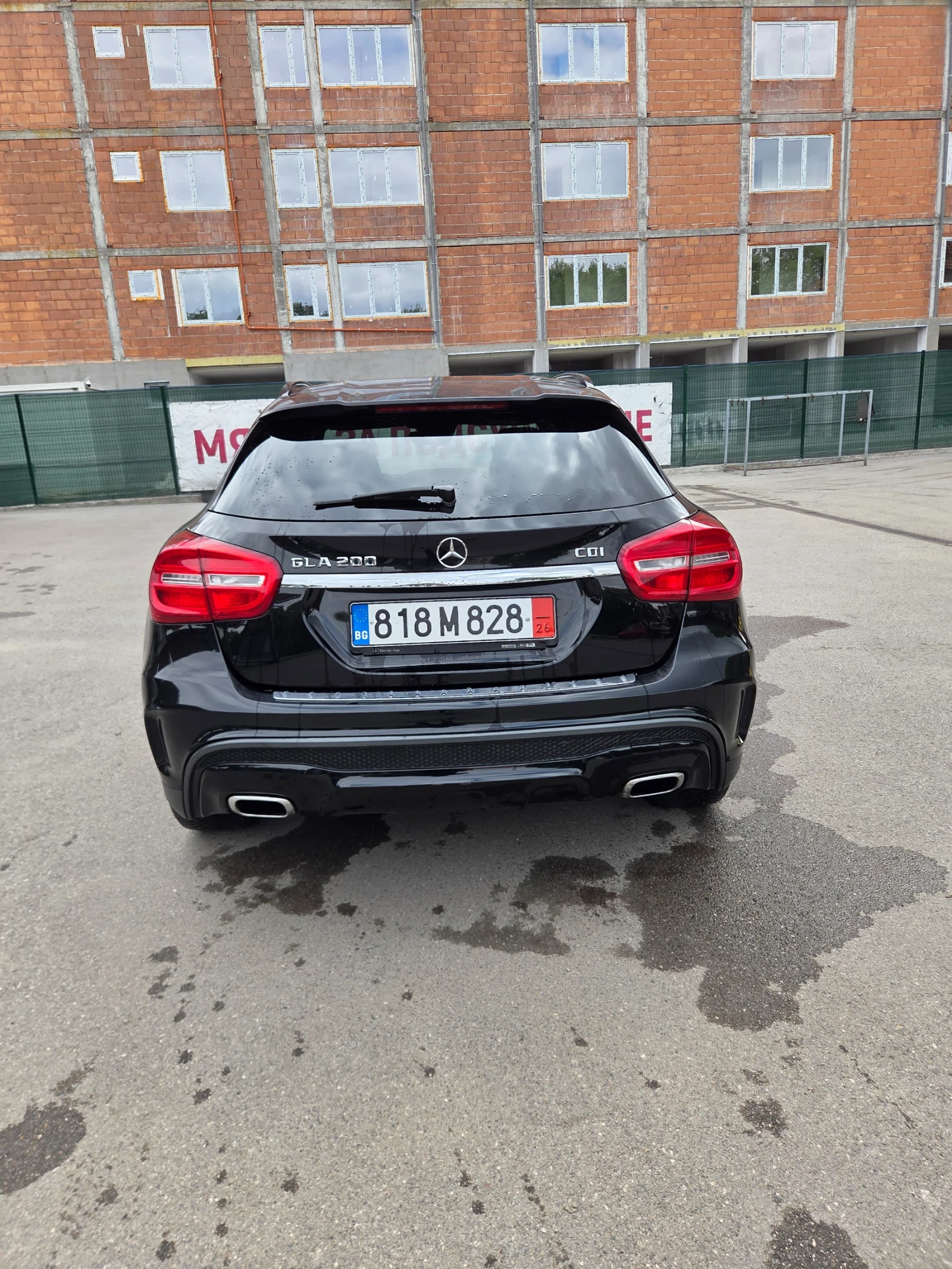 Mercedes-Benz GLA 200, снимка 4 - Автомобили и джипове - 54931572