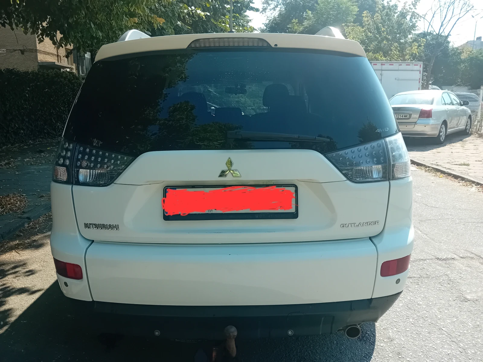 Mitsubishi Outlander 2.4 7места 4х4, снимка 5 - Автомобили и джипове - 56097145