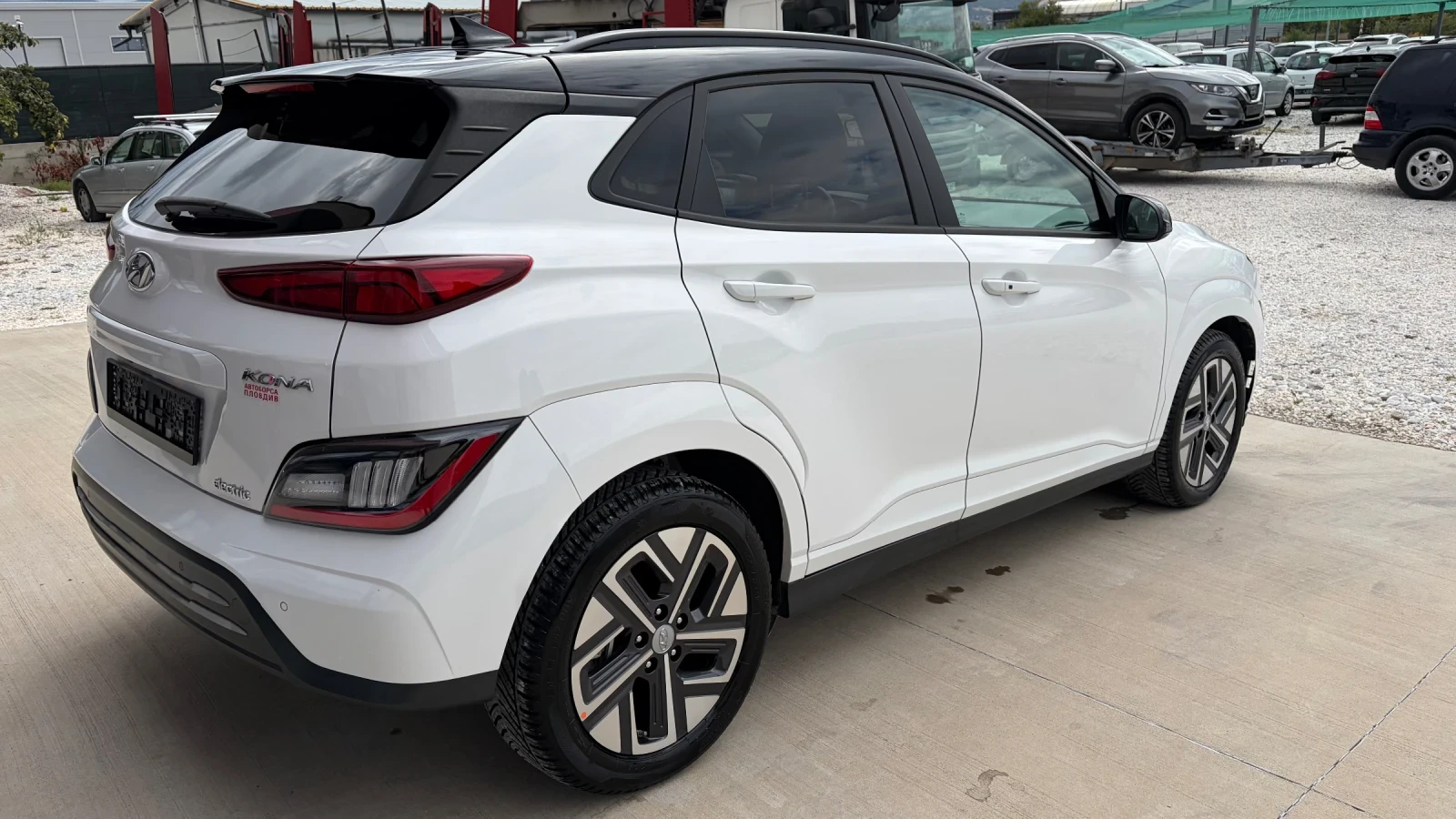 Hyundai Kona 39kWh Гаранция, снимка 4 - Автомобили и джипове - 56270357