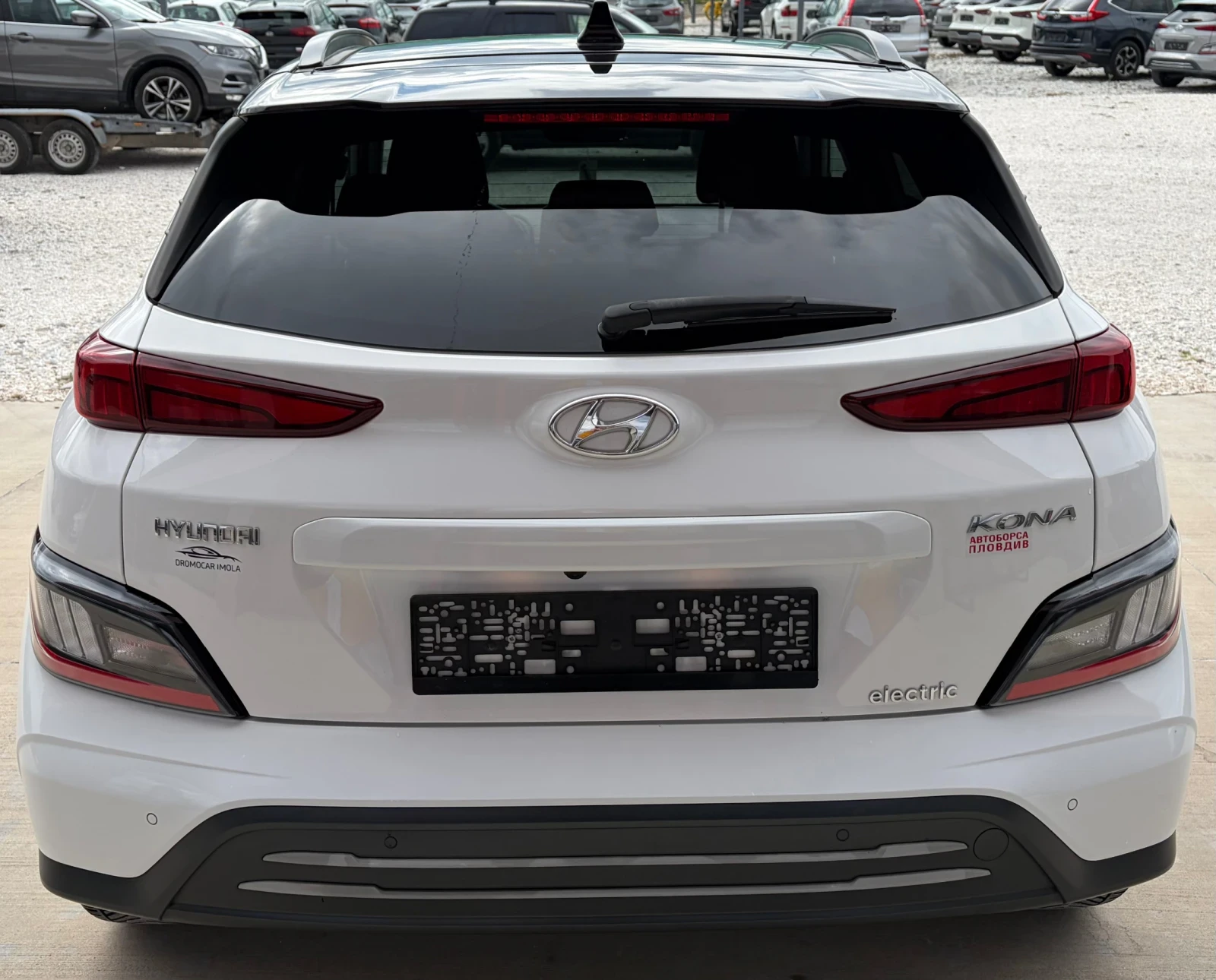 Hyundai Kona 39kWh Гаранция, снимка 5 - Автомобили и джипове - 56270357