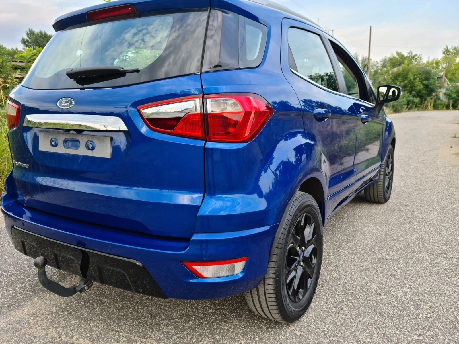 Ford EcoSport 1.0i/Кожа/Нави/Камера , снимка 6 - Автомобили и джипове - 56310147