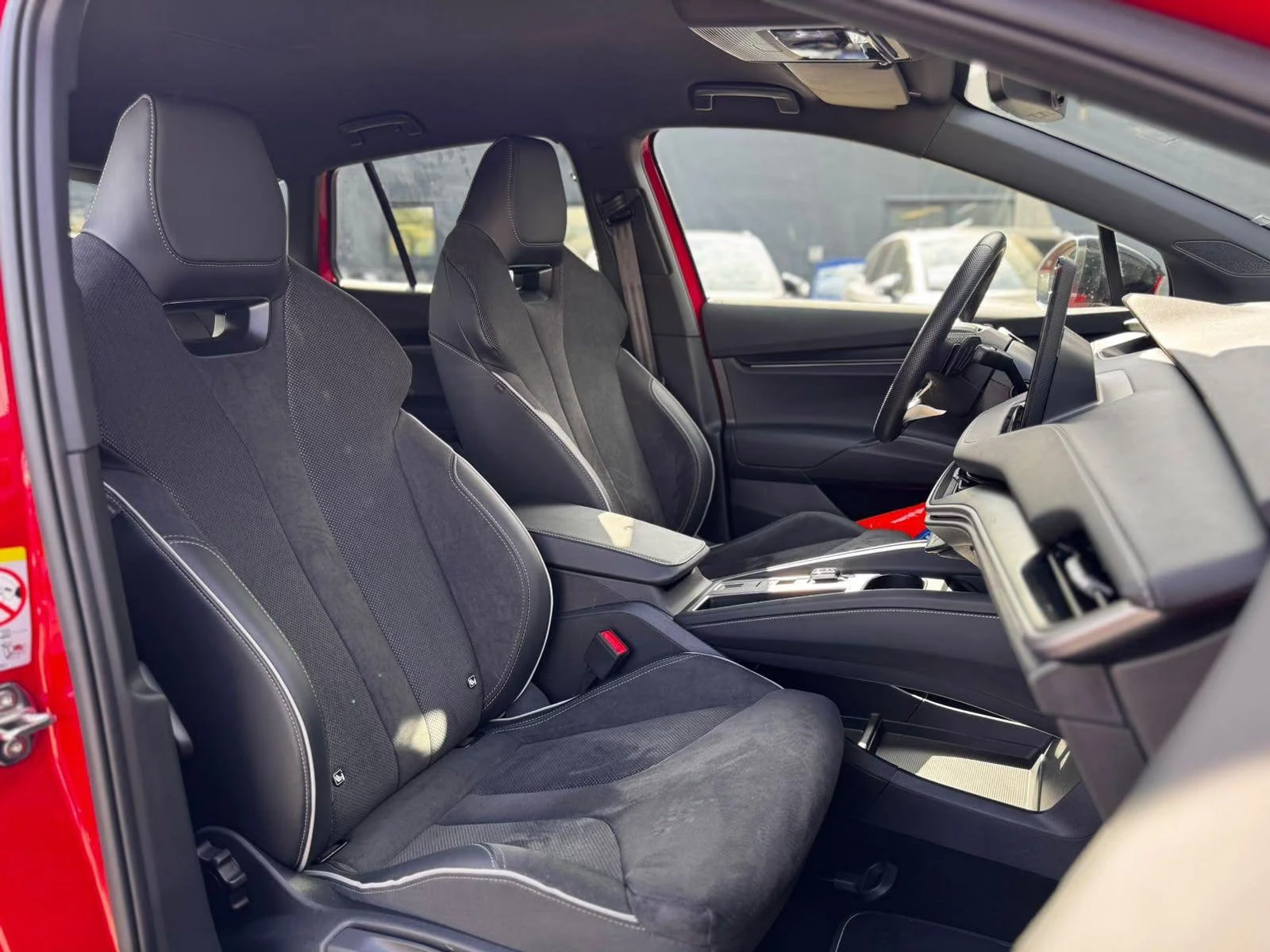 Skoda Elroq 60/204HP/SPORTLINE/MATRIX/CAM/NAVI/722q | Mobile.bg � ����������� 13