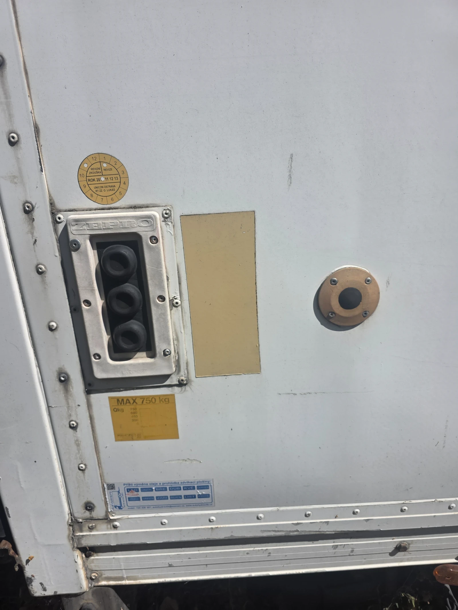 Ford Transit, снимка 15 - Камиони - 56442868