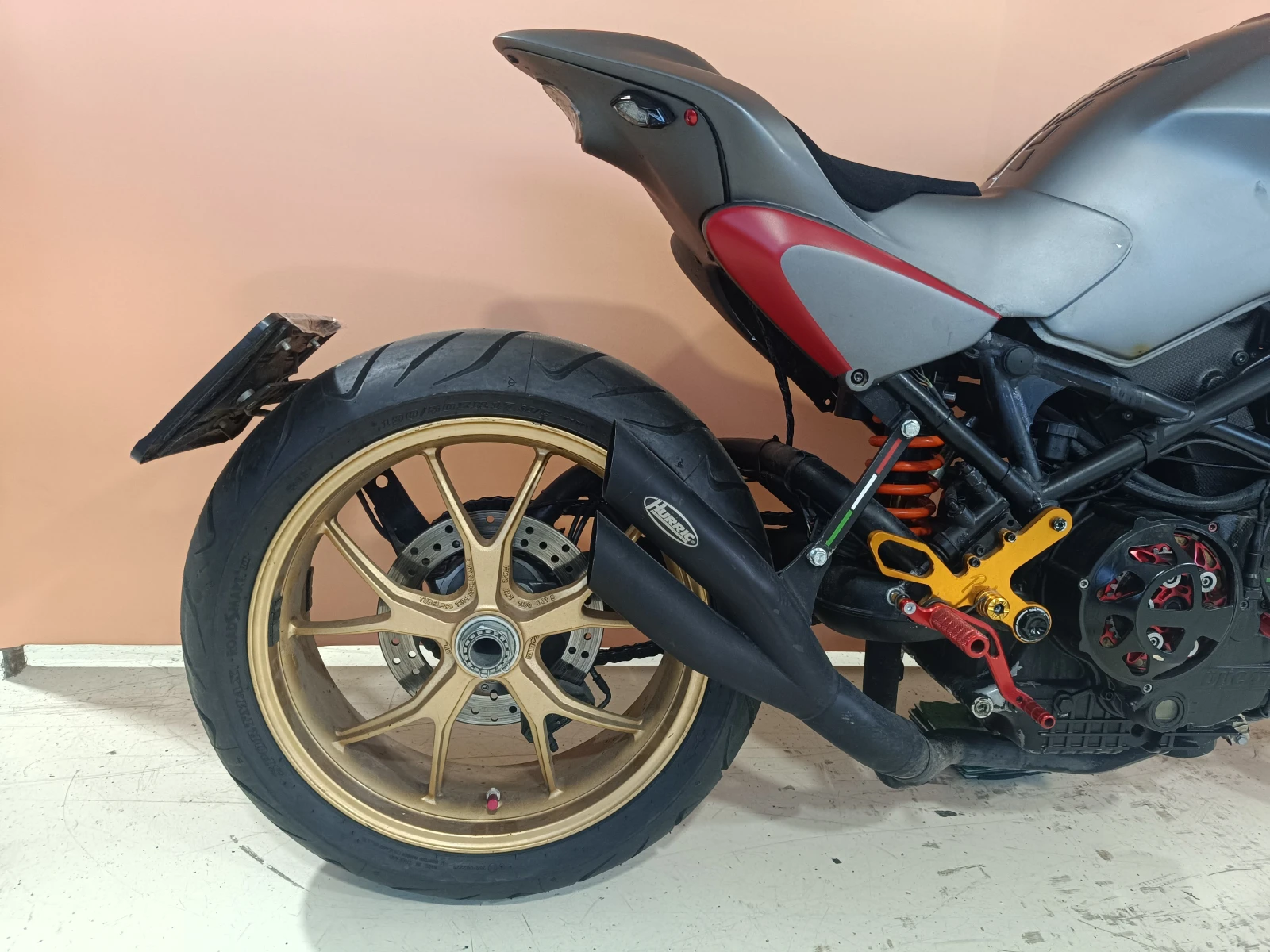 Ducati Monster S4R Custom By Paolo Tesio - изображение 9