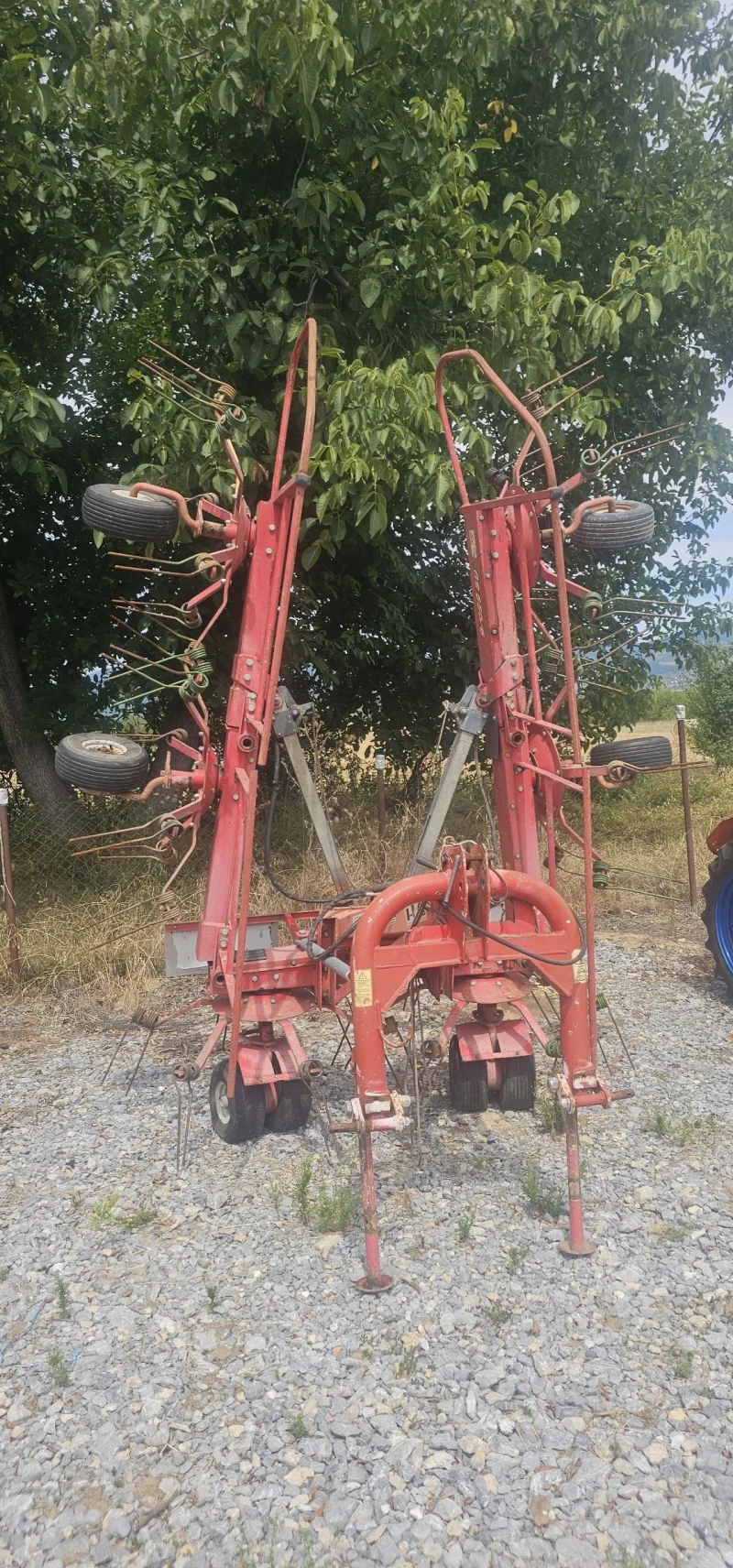 Сенообръщачка Друга марка ГолямоРазнообраз, снимка 4 - Селскостопанска техника - 18823293