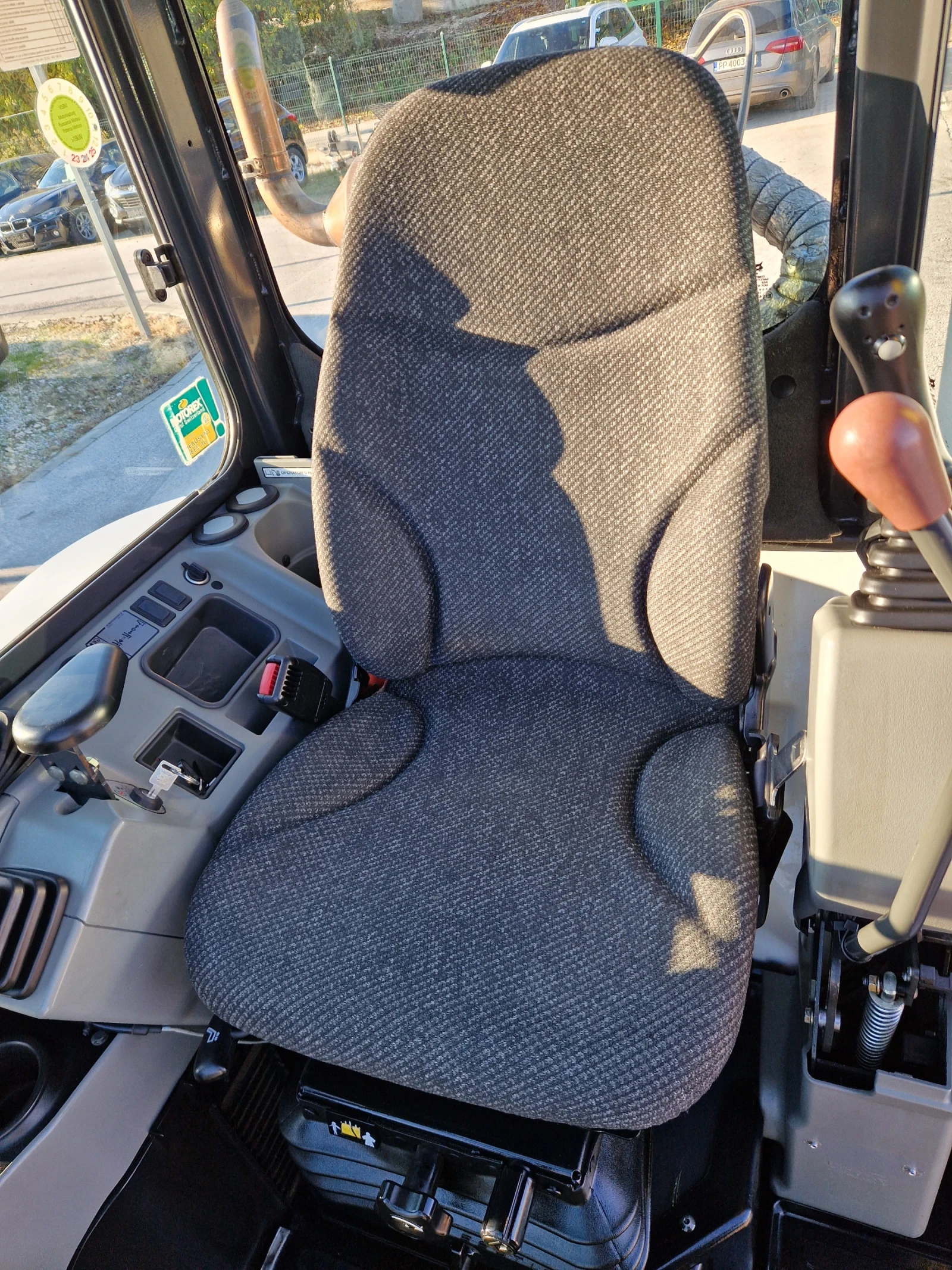 Багер Bobcat E35 EM/3.5т./3 кофи/POWERTILT/Климатик/Пропорцион. - изображение 10