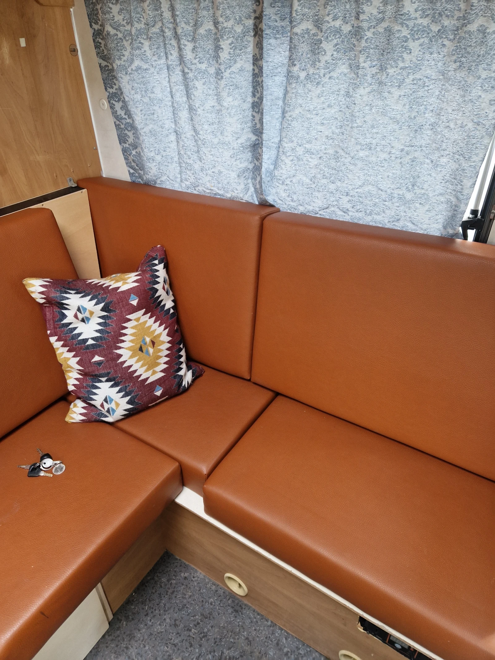 Кемпер HYMER / ERIBA Fiat Ducato 2.8td, B524 