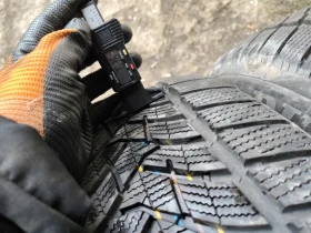 Гуми Зимни 255/55R18, снимка 4