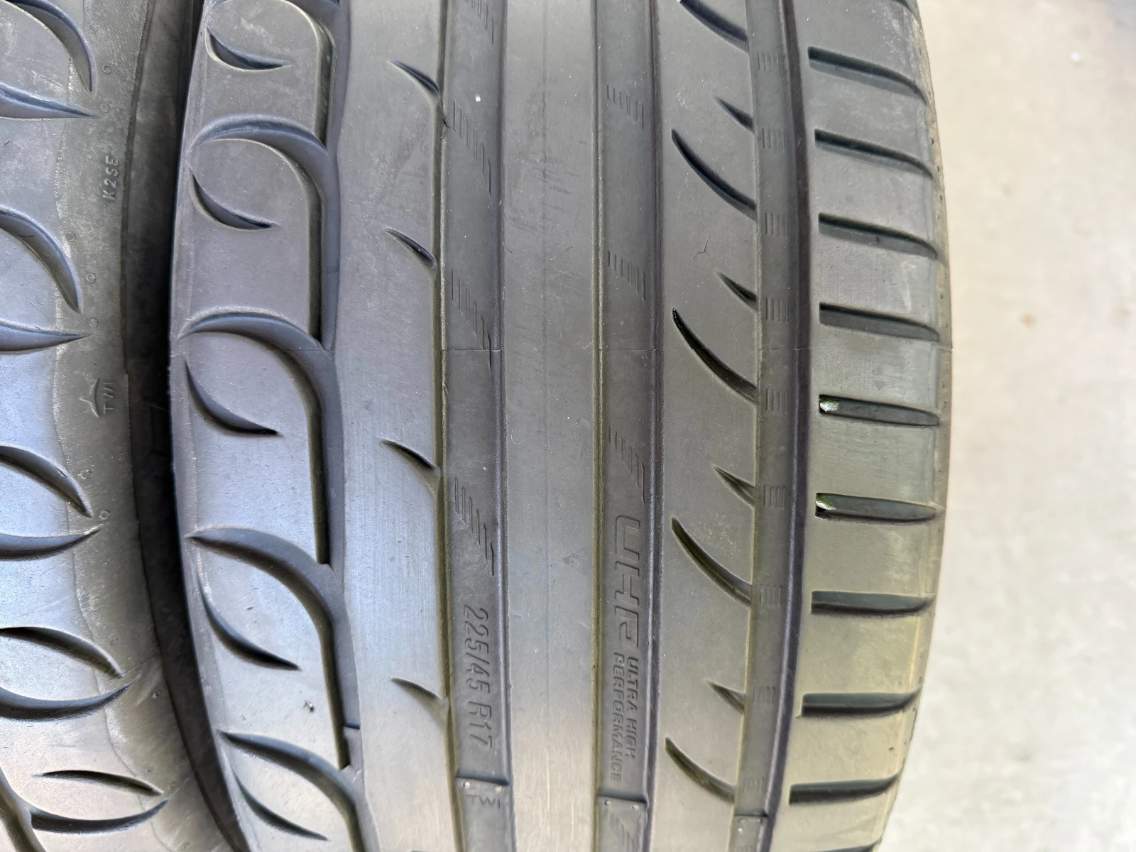 Гуми Летни 225/45R17, снимка 3 - Гуми и джанти - 55152487