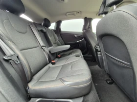 Volvo V40 Cross Country 2.5i T5 AWD, снимка 12