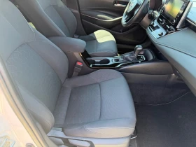 Toyota Corolla 1.8 HYBRID, снимка 11